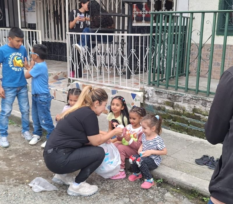 efde8484-122e-4220-90fc-17b9c9f701a4